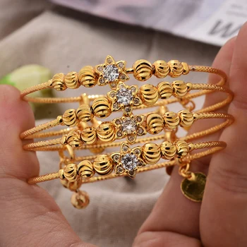 Annayoyo Bangles Dubaj Zlatá Farba Prívesky Pre Ženy Etiópskej 4Pcs/veľa Star Prívesky na Blízkom Východe Svadobné Šperky Afriky Dary