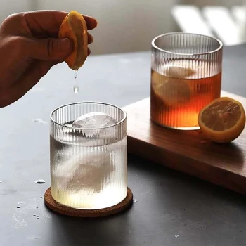 Japonský Štýl Zvlnenie Whisky Sklo Vertikálne Čiary Na Šálku Kávy Transparentné Pivo Hrnček Na Pitie Pohár Šťavy 2021 Hot Predaj