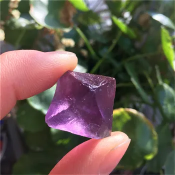 Prírodné quartz ametyst octahedron crystal liečivý kameň na predaj