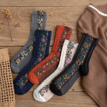 Jesenné Zimné Japonské Harajuku Žena Ponožky Bavlna s Kvetmi Zábavné Ponožky Ženy Kawaii Dievčatá