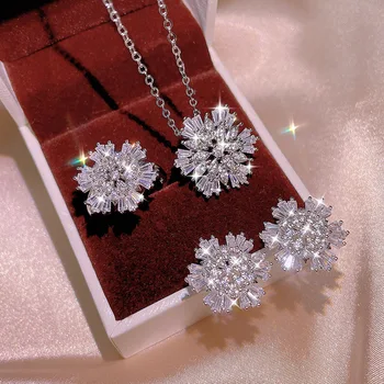 Jemné remeselné vykladané kryštálmi snehová vločka v tvare kruhu náušnice, náhrdelník prívesok nastaviť svetlo a luxusné dámske strieborné šperky