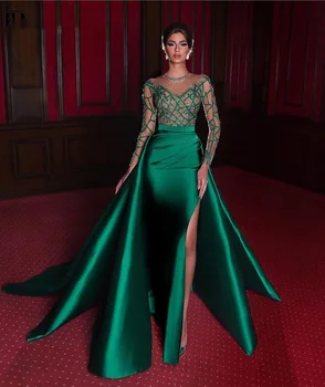 Elegantné Morská Víla Večerné Šaty 2023 Smaragdovo Zelená Formálne Šaty Plné Dlhé Rukávy Satin Sexy Štrbinou Perly, Korálky Strany Prom Šaty