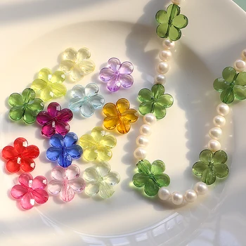 Kórea Priesvitné Päť Petal Kvet Candy Farby, Korálky DIY Handmade Náušnice, Náhrdelníky Korálkové Materiál Príslušenstvo