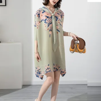 Miyake skladaný tlačené šaty s kapucňou žien 2022 jar a v lete nový západný štýl voľné a tenké midi sukne