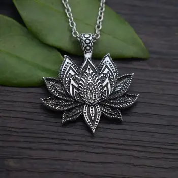 lotus mandala náhrdelník silný duchovný symbol šperky