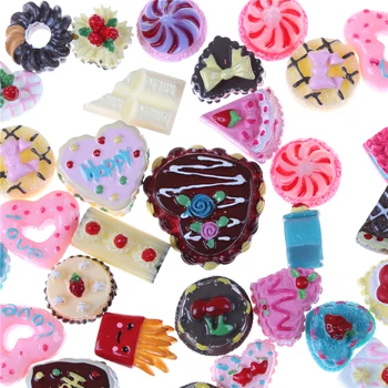 10pcs/veľa Náhodných Bábiky Miniatúrne Predstierať, že Hračka Mini Play Potravín Tortu Biscuit Šišky Pre Bábiky, Príslušenstvo 1 CM-5 CM Whosesale
